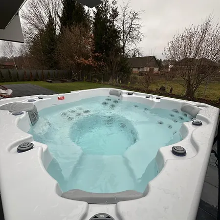 Enklawa - Nowoczesny Dom Nad Jeziorem, 6 Sypialni, Jacuzzi Vila